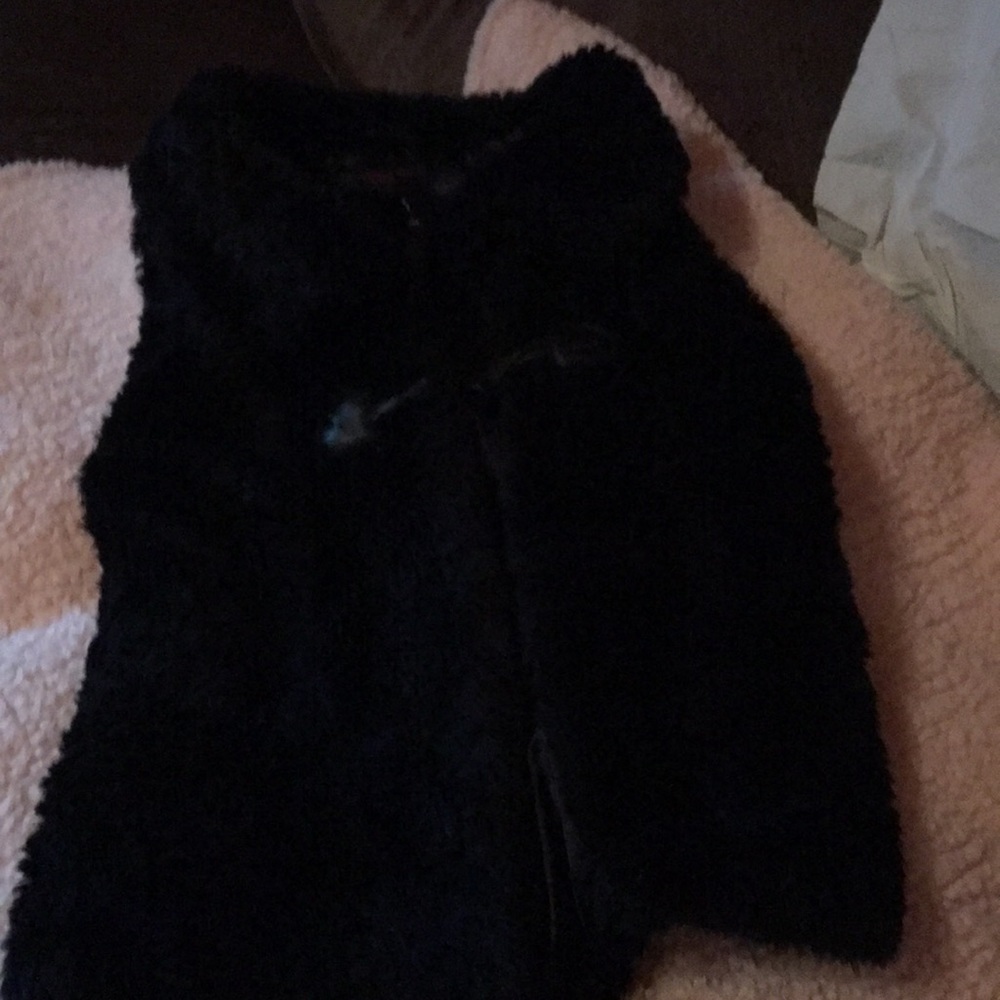 Fur vest